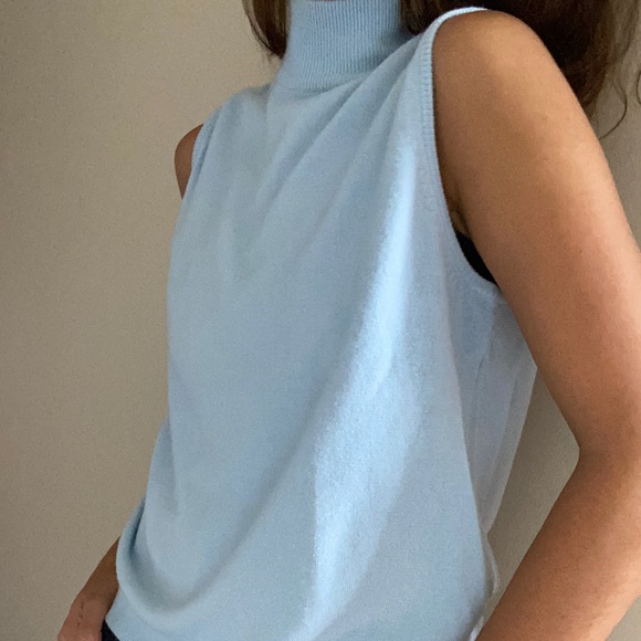 Baby Blue Turtle Neck Sweater💙 - Picture 2 of 7